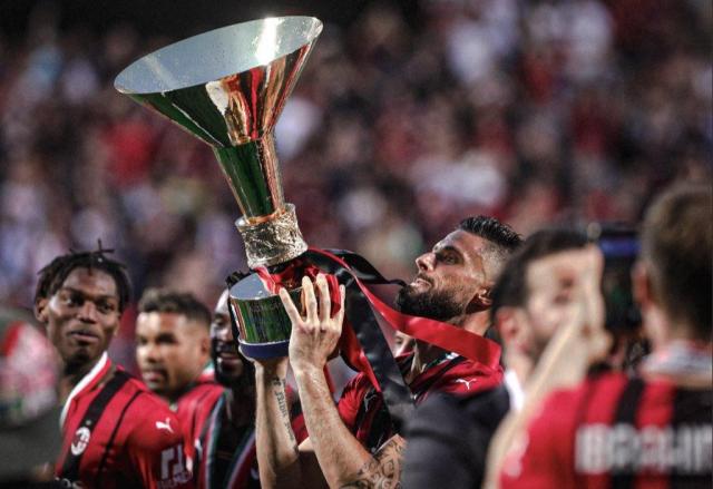 bob半岛体育官方网站-【体坛对话】吉鲁：米兰法语环境+家庭氛围助我爆发